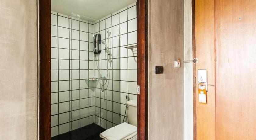 B2 Khon Kaen Boutique & Budget Hotel Exterior photo